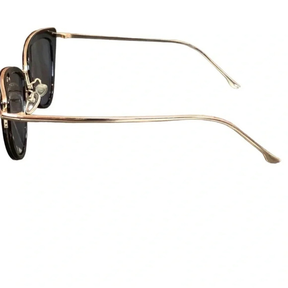 Mirrored cat eye sunglasses - Picture 3 of 3